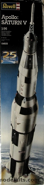 Revell 1/96 Apollo Saturn V Moon Rocket, 04805 plastic model kit